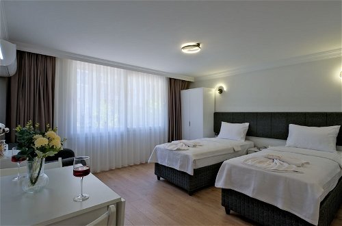 Photo 3 - Miralya Suites