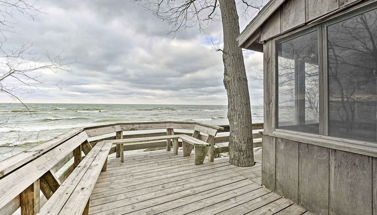 Foto 1 - Lake Michigan Waterfront Home: 1 Mile to Downtown