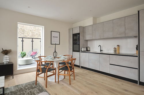 Photo 15 - Fulham Hestercombe House by Viridian Apartments