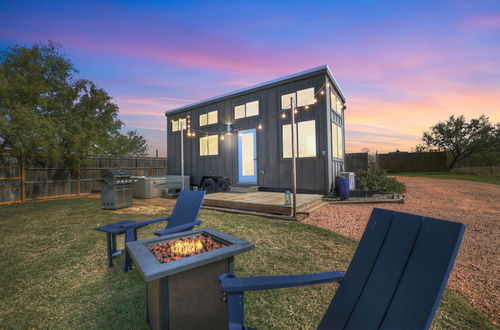 Photo 1 - Henley-lux Tiny Home-hot Tub-fire Pit