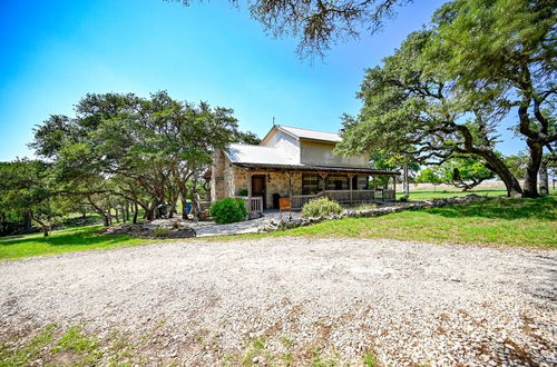 Foto 30 - Luxury 23-ac Ranch Hot Tub and Hill Country Views