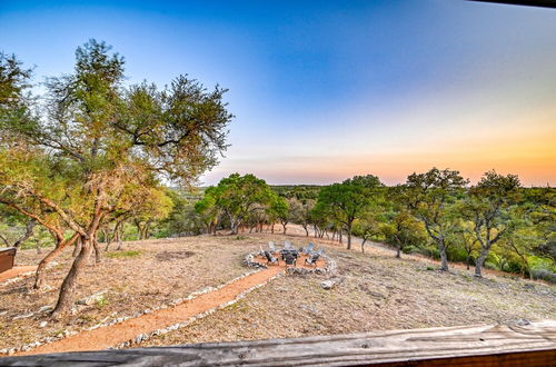 Foto 26 - Luxury 23-ac Ranch Hot Tub and Hill Country Views