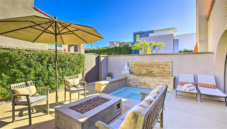 Photo 1 - Dtwn Palm Springs Condo: Bbq, Pool, Fire Pit, Etc