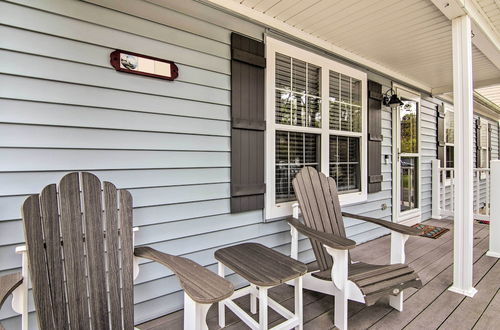 Photo 13 - Ocean View Escape w/ Sunroom + Water Access