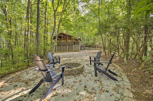 Photo 28 - Cozy Lake Toxaway Escape w/ Deck, Fire Pit & Grill