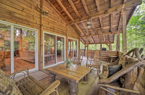 Photo 17 - Cozy Lake Toxaway Escape w/ Deck, Fire Pit & Grill