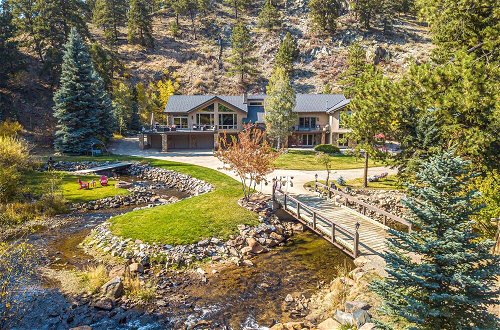 Photo 38 - Stunning Evergreen Mountain Home on Private Stream