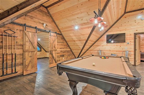 Photo 21 - Large Upscale Cabin: Hot Tub, Fire Pit, Pool Table