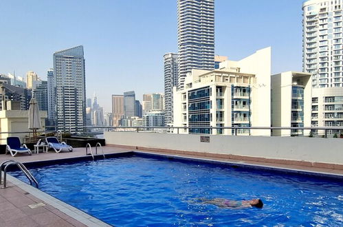 Photo 18 - Nice Studio Balcony N Pool View Marina