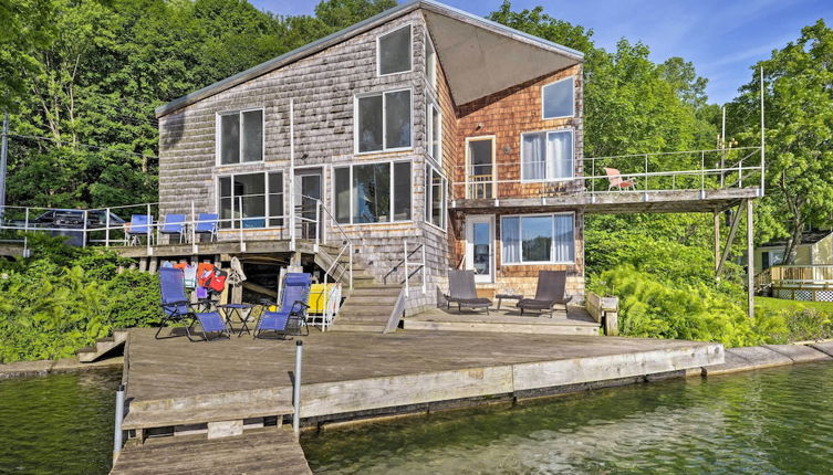 Foto 1 - Waterfront Deruyter Home w/ Private Dock