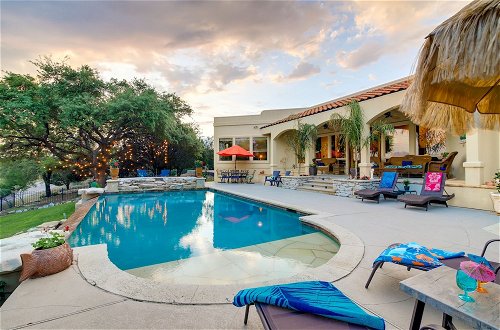 Photo 5 - Luxe Lake Travis Vacation Rental w/ Heated Pool