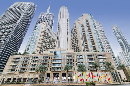 Photo 12 - Manzil -Cozy 1BR Apt w/ Downtown Skyline Burj View