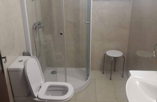 Immaculate 4-bed Apartment in Larnaca - Foto 15