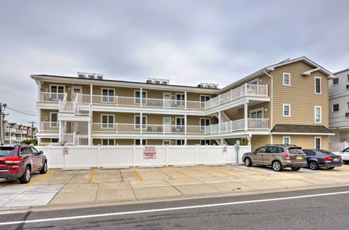 Photo 5 - Wildwood Condo w/ Pool Access - Walk to Beach