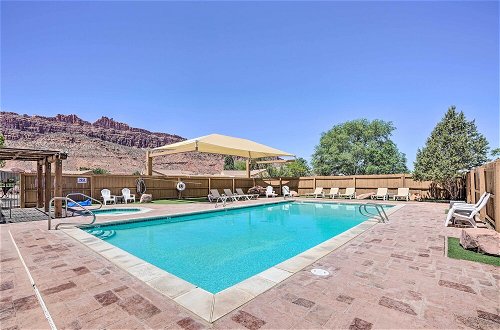Foto 36 - Moab Townhome w/ Pool Access + Stunning Mtn Views