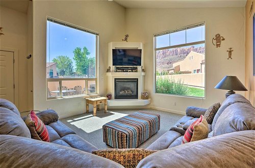Foto 1 - Moab Townhome w/ Pool Access + Stunning Mtn Views