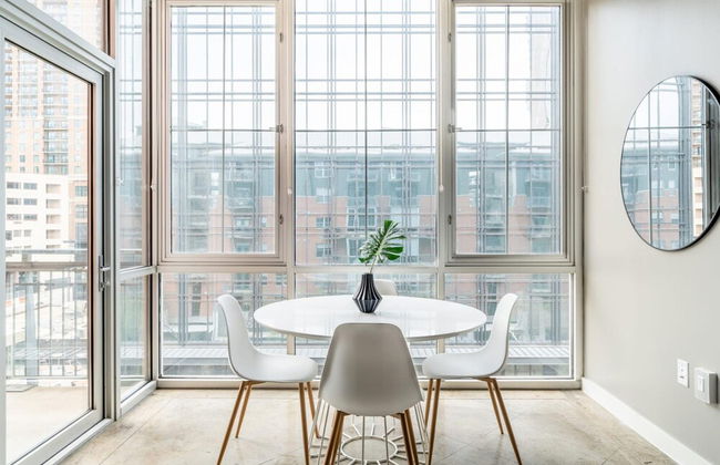 Austin Irresistible 1BD 1BA Downtown Apartment - Photo 18