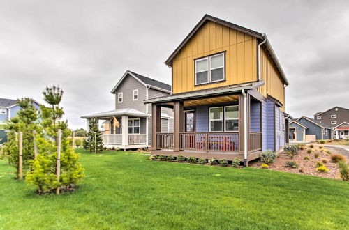 Photo 17 - Ocean Shores House w/ Hot Tub - Walk to Beach