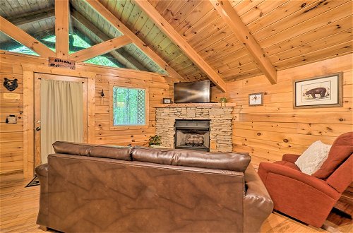 Foto 9 - 'mountain Dream Cabin' w/ Deck, 7 Mi to Gatlinburg