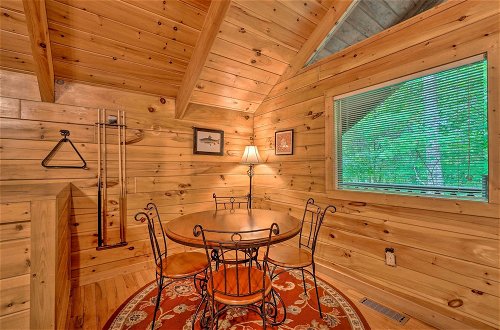Foto 25 - 'mountain Dream Cabin' w/ Deck, 7 Mi to Gatlinburg
