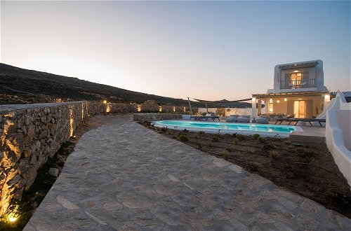 Photo 18 - 3-bed Villa in Mykonos With Private Pool