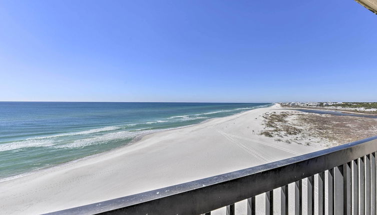 Photo 1 - Beautiful Emerald Dreams Beach & Lakefront Condo