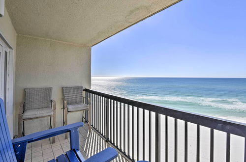 Photo 27 - Beautiful Emerald Dreams Beach & Lakefront Condo