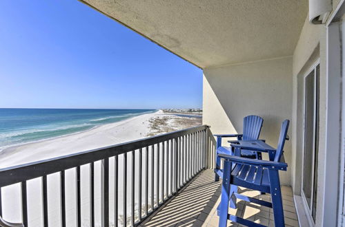 Photo 11 - Beautiful Emerald Dreams Beach & Lakefront Condo