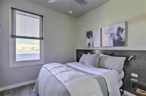 Photo 11 - Stylish San Marcos Apt in the Heart of Dwtn