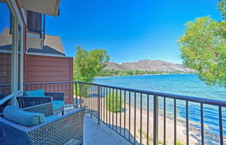 Photo 1 - Lakefront Resort Townhome With Gas Grill & Kayaks