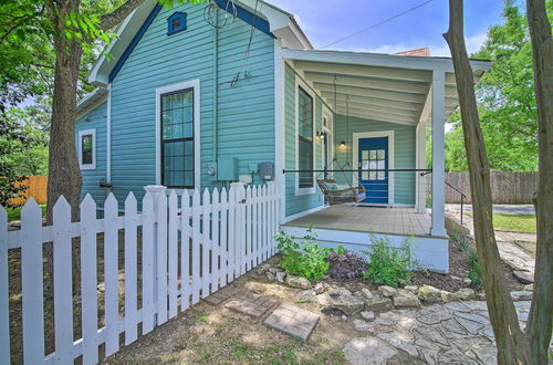 Photo 14 - Updated Boerne Cottage: Sip, Explore & Relax