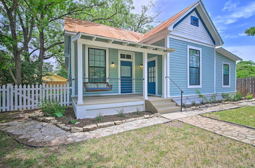 Photo 1 - Updated Boerne Cottage: Sip, Explore & Relax