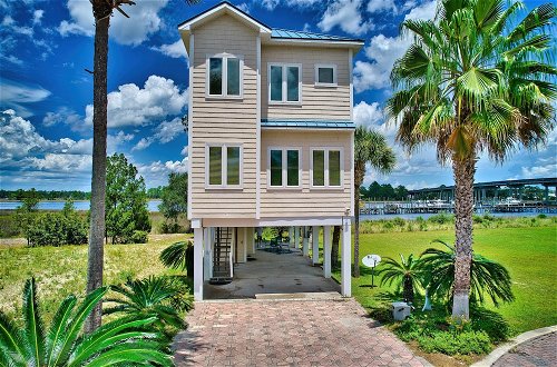 Foto 31 - Riverfront Carrabelle Home w/ Furnished Patio