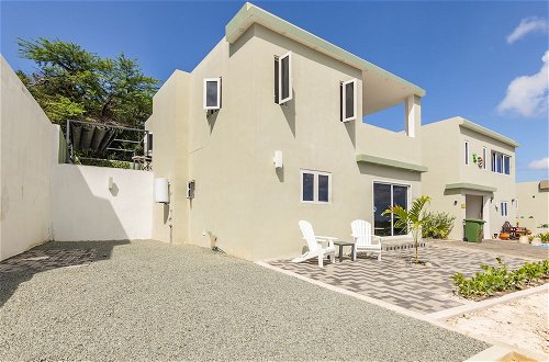 Photo 46 - Modern 3-bed Apartment in Papaya Resort Curacao