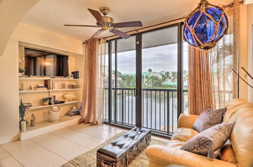 Photo 12 - Hutchinson Island Condo w/ 5 Pools & Golf Course