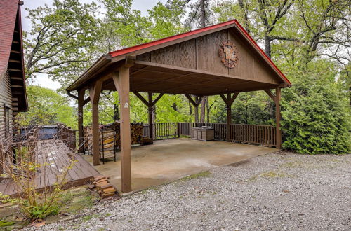 Photo 15 - Beaver Lake Vacation Rental w/ Private Hot Tub