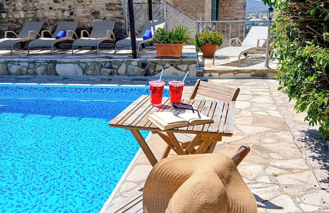 Athena's Pool Oasis - Photo 32