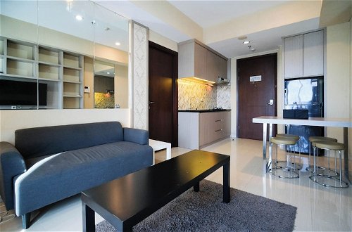 Photo 9 - Modern And Cozy 1Br At Grand Sungkono Lagoon Apartment