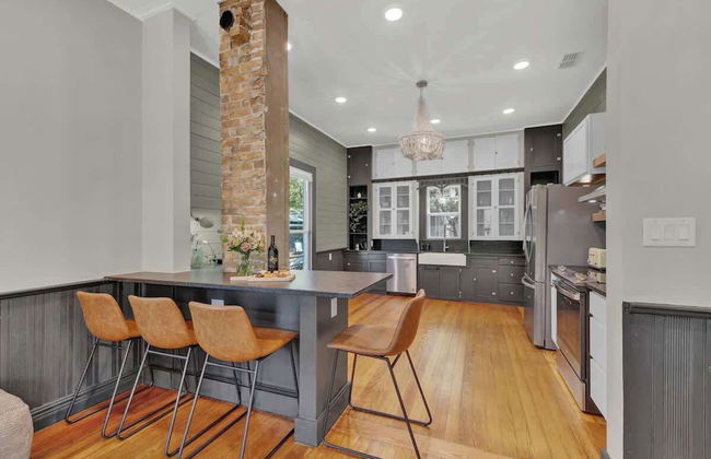 Historic Gem Near Schlitterbahn - Foto 10