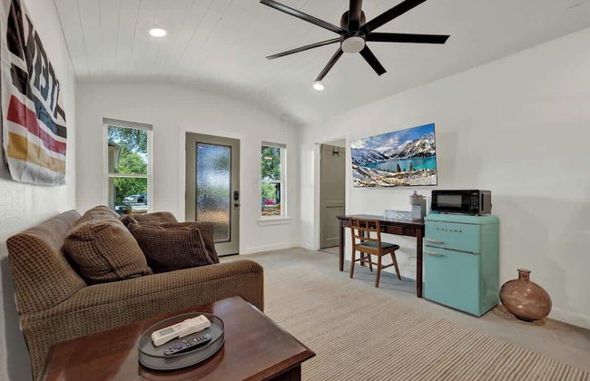 Historic Gem Near Schlitterbahn - Foto 12