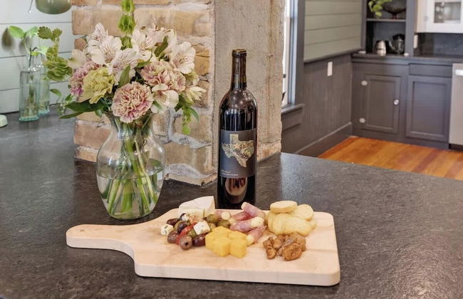 Historic Gem Near Schlitterbahn - Foto 20