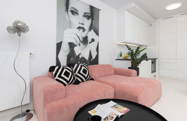 Trendy Warsaw Apartment by Renters - Foto 17