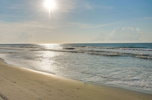 Photo 14 - Surfside Beach Condo w/ Ocean Access & Balcony