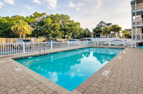 Photo 12 - Surfside Beach Condo w/ Ocean Access & Balcony