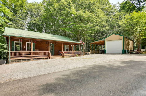 Photo 6 - Byrdstown Cabin - w/ Fire Pit, Near Marina & Lake