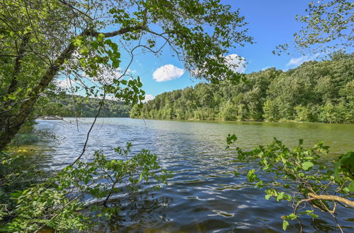 Photo 21 - Luxe Kentucky Cabin Rental ~ 9 Mi to Mammoth Cave