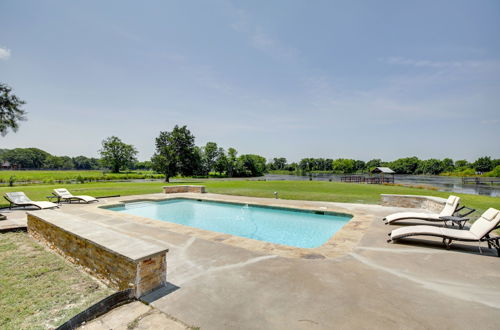 Photo 1 - Spacious Kemp Home w/ Private Pool & Guest House