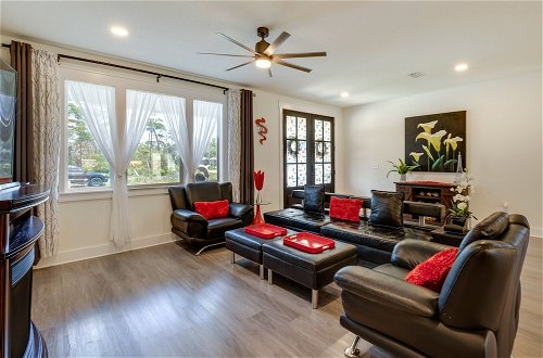 Photo 2 - Luxe Gulf Breeze Vacation Rental: Furnished Patio