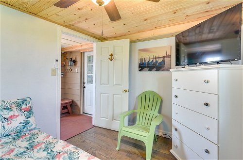 Photo 30 - Sunny Crystal Beach Cottage w/ Deck & Grill