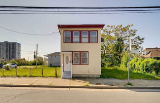 Photo 3 - Cozy Atlantic City Getaway ~ 3 Blocks to Ocean